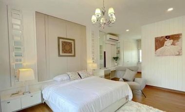 For sale 3 bedrooms house in San Kamphaeng, Chiang Mai