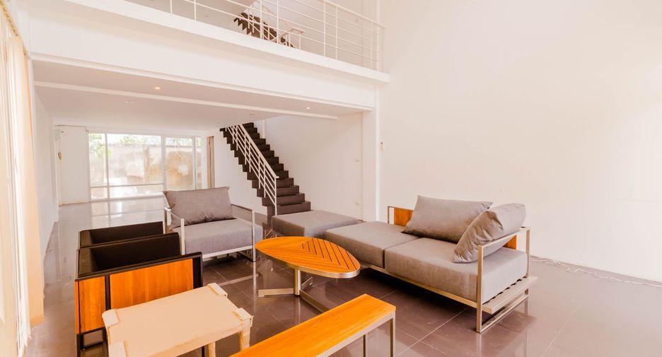 For sale 3 bedrooms retail Space in Mueang Phuket, Phuket