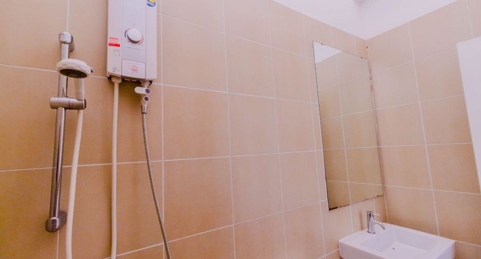 For sale 3 bedrooms retail Space in Mueang Phuket, Phuket
