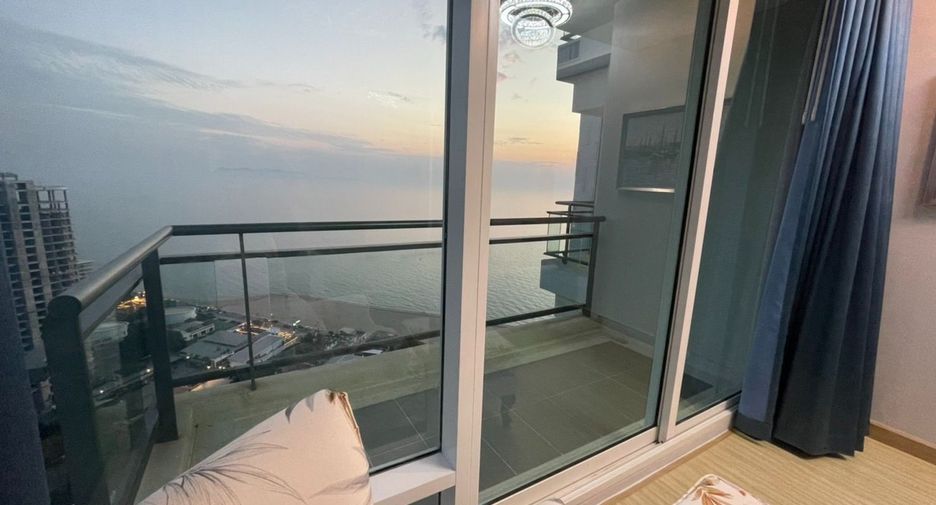 For rent 2 bedrooms condo in Bang Lamung, Chonburi