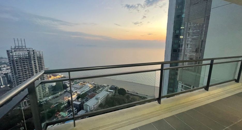 For rent 2 bedrooms condo in Bang Lamung, Chonburi