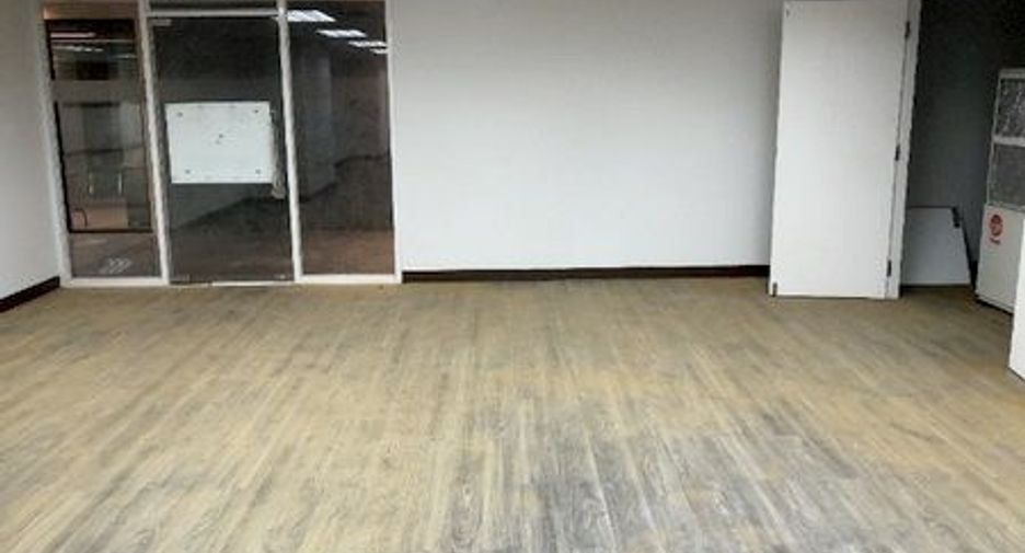 Büro zum Kauf in Bang Rak, Bangkok