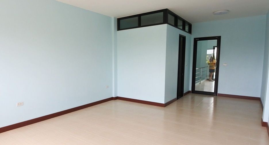 For sale 2 Beds retail Space in Klaeng, Rayong
