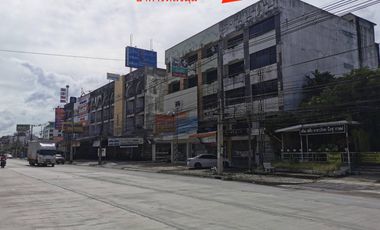 For sale 4 bed retail Space in Mueang Rayong, Rayong