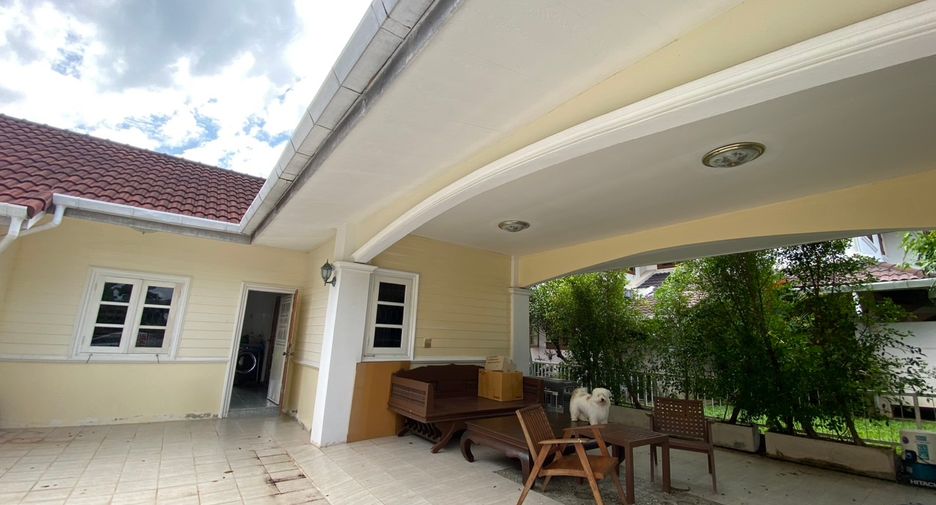For rent 3 bedrooms house in San Sai, Chiang Mai
