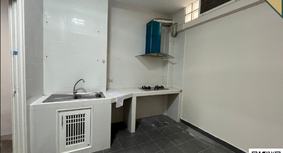 For sale 3 bedrooms townhouse in Suan Luang, Bangkok