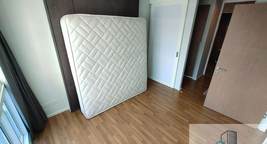 Wohnung zum Kauf mit 2 Zimmer in Phra Khanong, Bangkok
