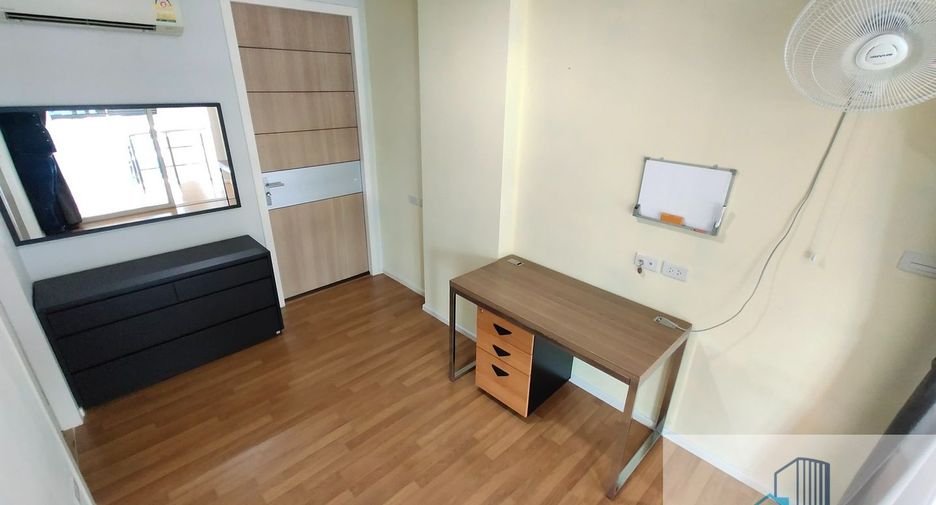 Wohnung zum Kauf mit 2 Zimmer in Phra Khanong, Bangkok