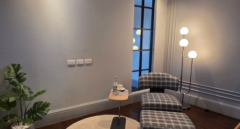 For sale 2 ベッドルーム condo in Yan Nawa, Bangkok
