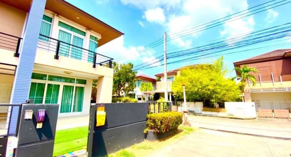 For rent and for sale 3 bed house in Si Racha, Chonburi