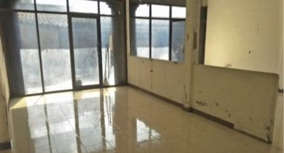 For sale retail Space in Thung Yai, Nakhon Si Thammarat
