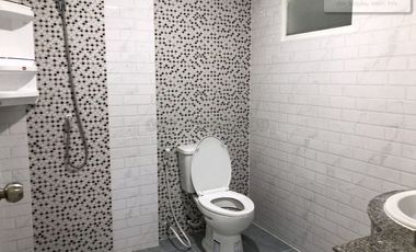 Продажа 3 спальни таунхаус в Кхлонг Сам Ща, Бангкок