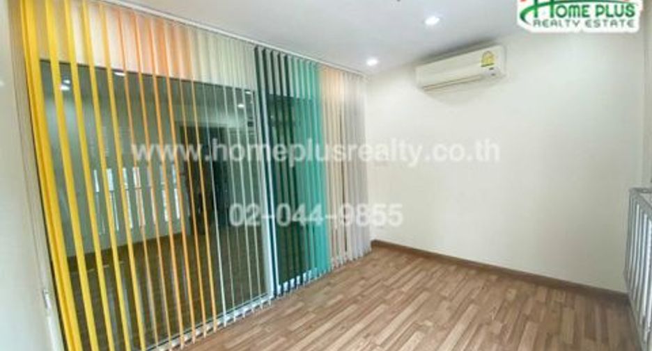 À vendre 1 chambre condo à Phra Khanong, Bangkok