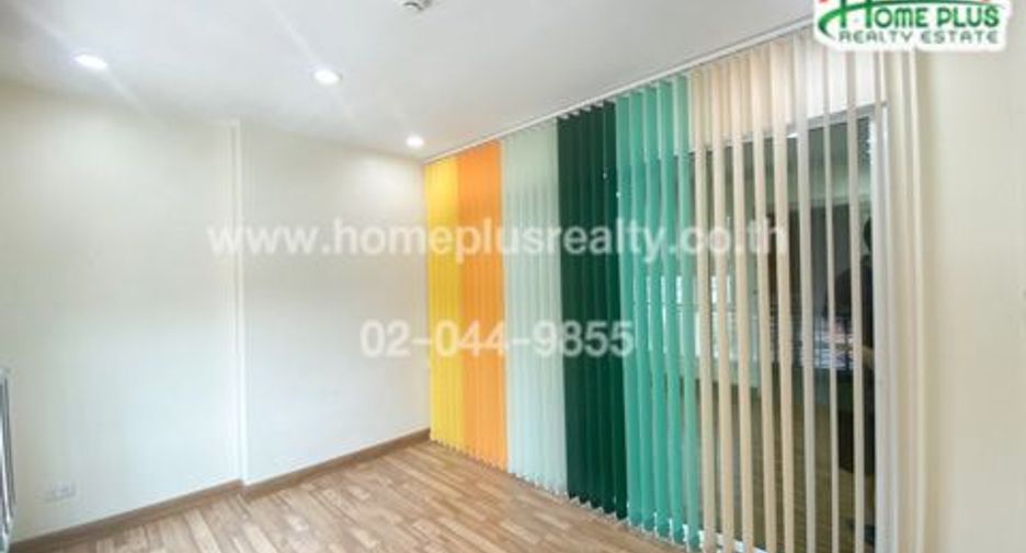 À vendre 1 chambre condo à Phra Khanong, Bangkok