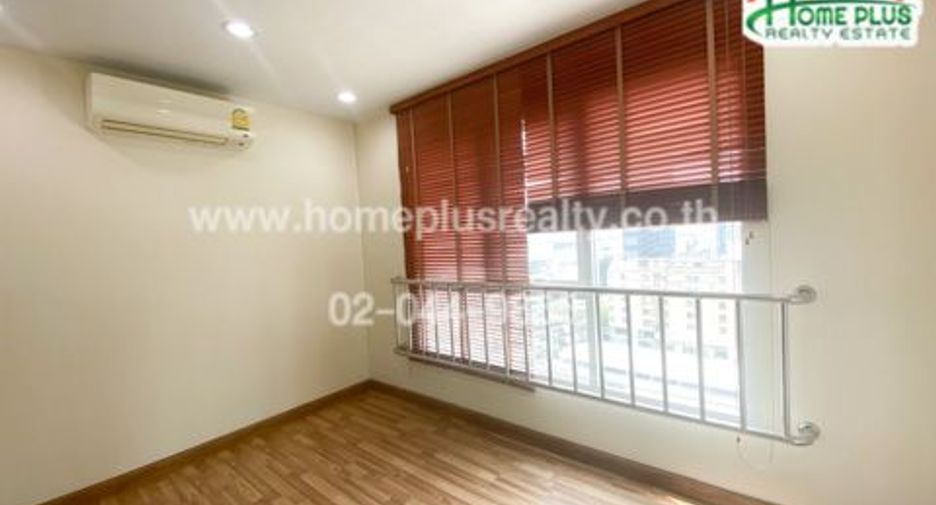 À vendre 1 chambre condo à Phra Khanong, Bangkok
