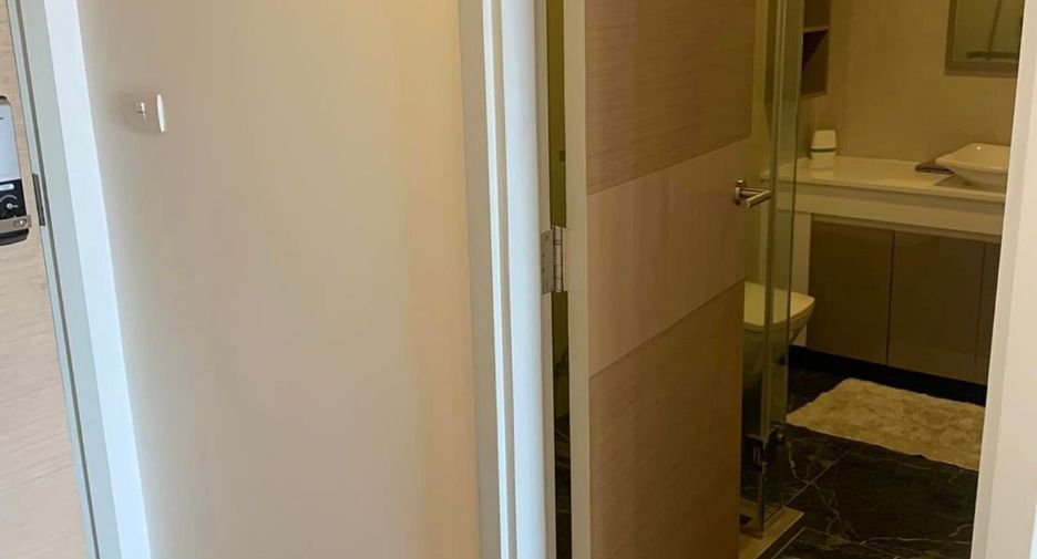 Condo en alquiler y en venta de estudio en Khlong Toei, Bangkok