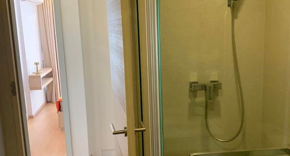 Condo en alquiler y en venta de estudio en Khlong Toei, Bangkok
