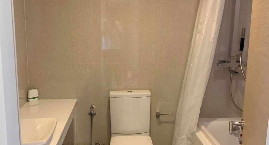 Condo en alquiler y en venta de estudio en Khlong Toei, Bangkok