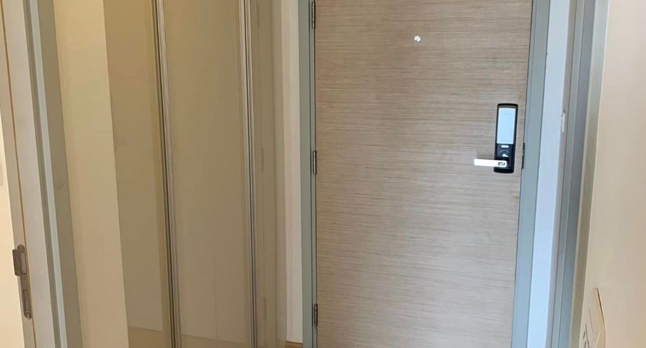 Condo en alquiler y en venta de estudio en Khlong Toei, Bangkok