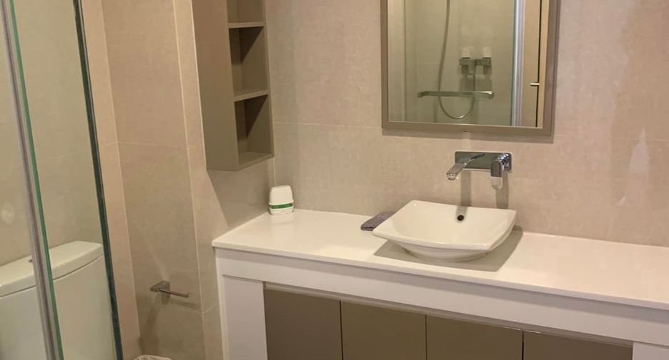 Condo en alquiler y en venta de estudio en Khlong Toei, Bangkok