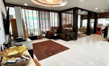 For sale 6 bed house in Bang Kapi, Bangkok