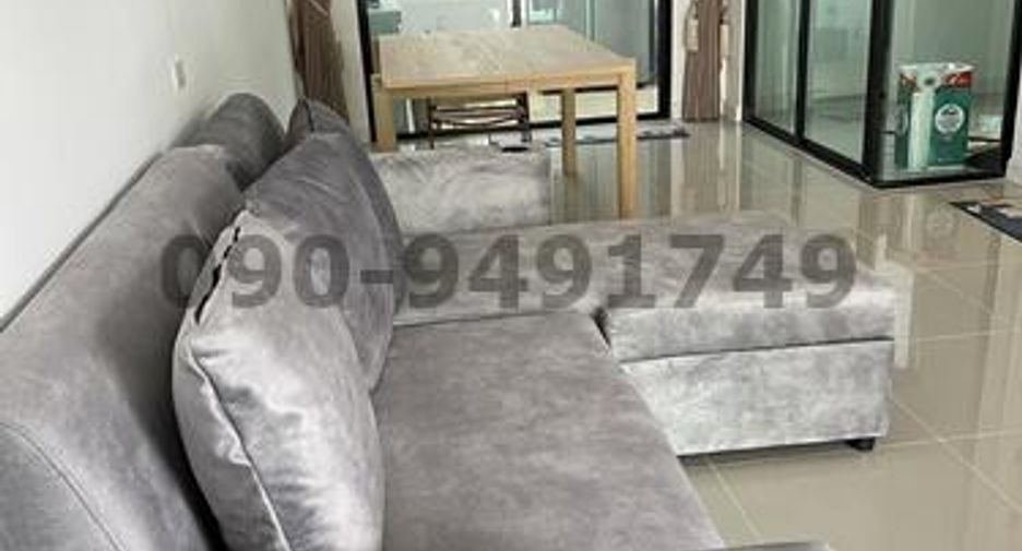For rent 4 bedrooms house in Bang Kapi, Bangkok