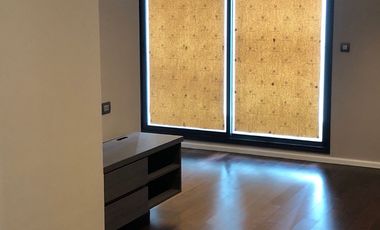 Продажа 1 кровать кондо в Кхлонг Тоеи, Бангкок