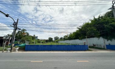 Terreno en venta en Bang Khen, Bangkok