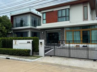 For rent そして for sale 4 Beds house in Chom Thong, Bangkok