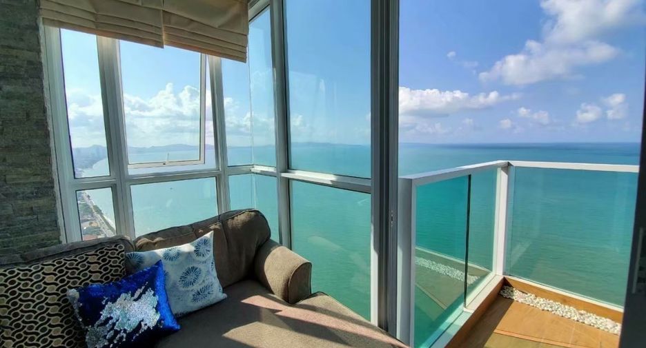 For rent 2 bedrooms condo in Bang Lamung, Chonburi