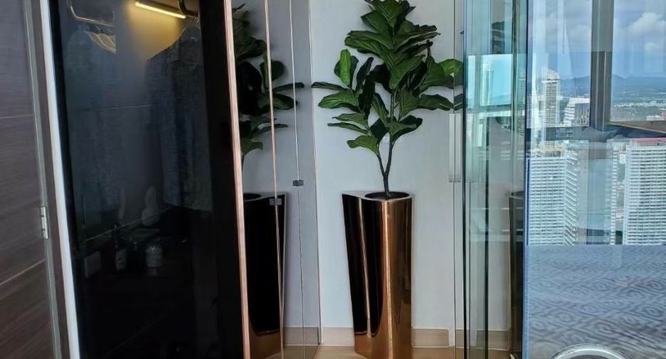 For rent 2 bedrooms condo in Bang Lamung, Chonburi