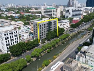 For sale studio office in Sathon, Bangkok