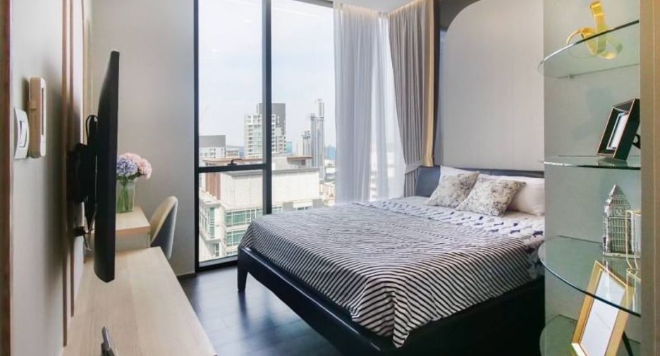 À louer 3 chambres condo à Khlong Toei, Bangkok