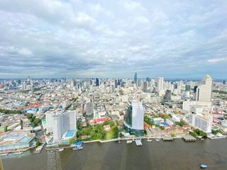 Продажа 3 спальни кондо в Кхлонг Сан, Бангкок