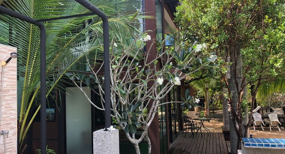 For rent and for sale 10 bed retail Space in Mueang Krabi, Krabi