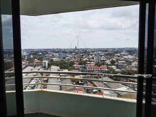 For rent and for sale 3 bed condo in Chatuchak, Bangkok