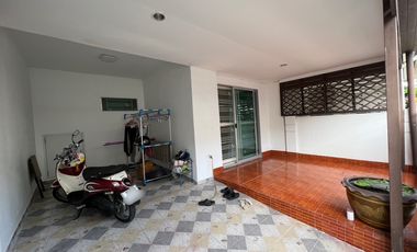 À vendre 3 chambres maison à Bang Phli, Samut Prakan