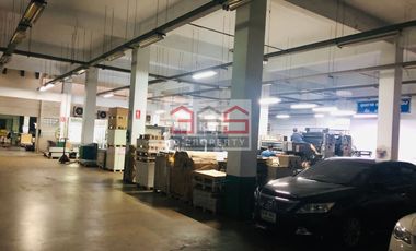 For sale warehouse in Bang Kapi, Bangkok