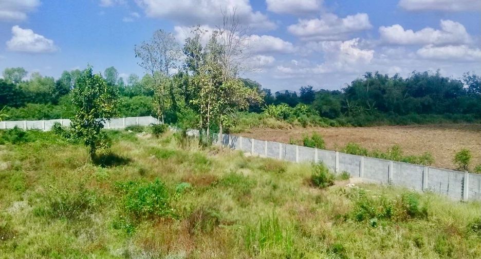 À vendre terrain à Wichian Buri, Phetchabun