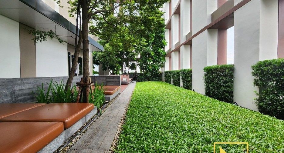 For rent 2 ベッドルーム condo in Khlong Toei, Bangkok