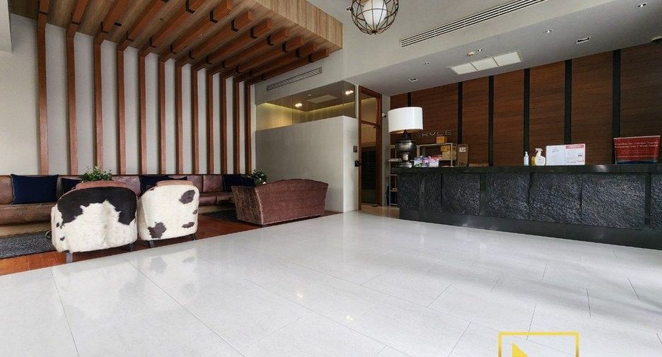 For rent 2 ベッドルーム condo in Khlong Toei, Bangkok