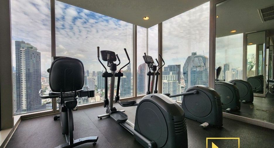 For rent 2 ベッドルーム condo in Khlong Toei, Bangkok