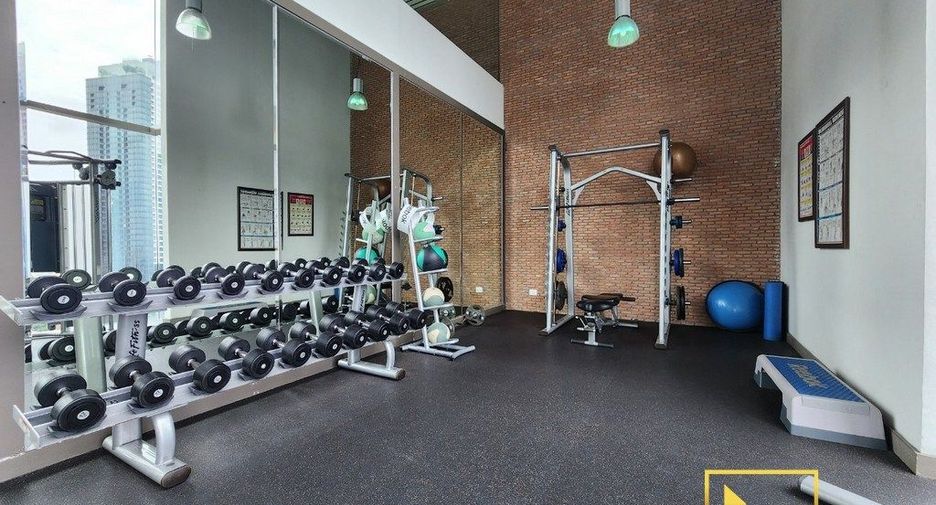 For rent 2 ベッドルーム condo in Khlong Toei, Bangkok