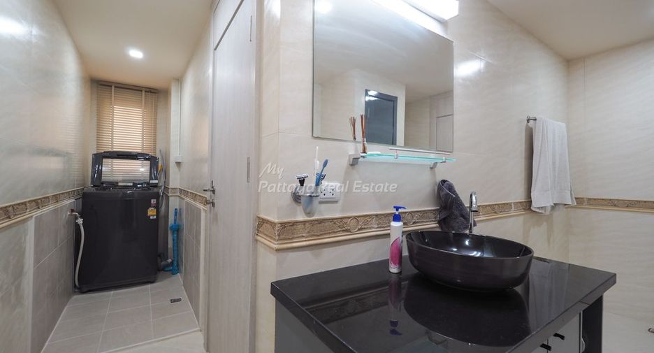For rent 2 bedrooms condo in Bang Lamung, Chonburi
