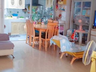 For sale 3 bed townhouse in Din Daeng, Bangkok
