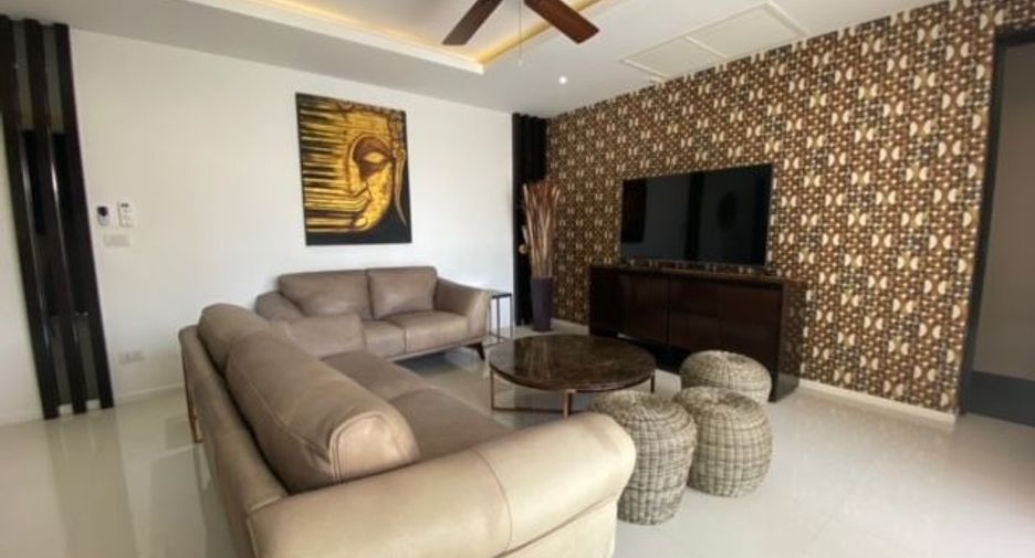 For sale 4 bedrooms villa in Mueang Phuket, Phuket