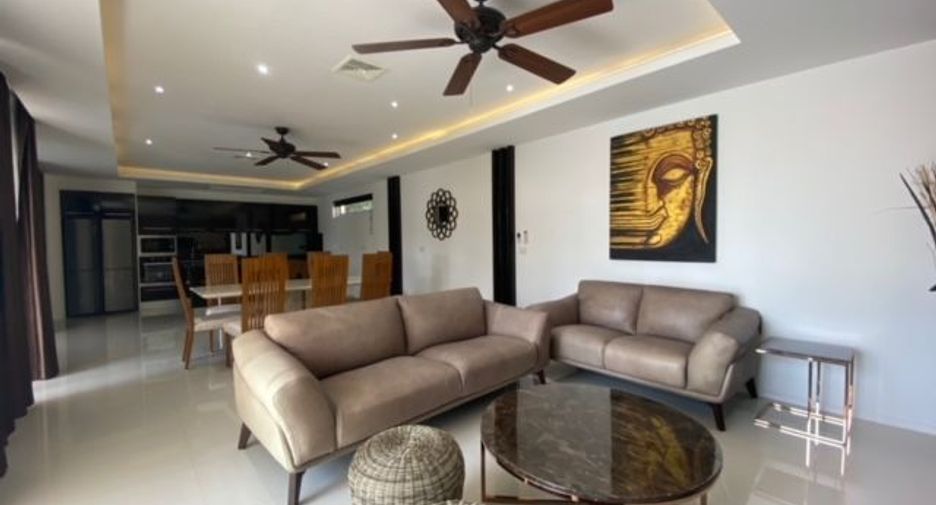 For sale 4 bedrooms villa in Mueang Phuket, Phuket
