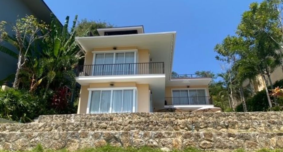 For sale 4 bedrooms villa in Mueang Phuket, Phuket