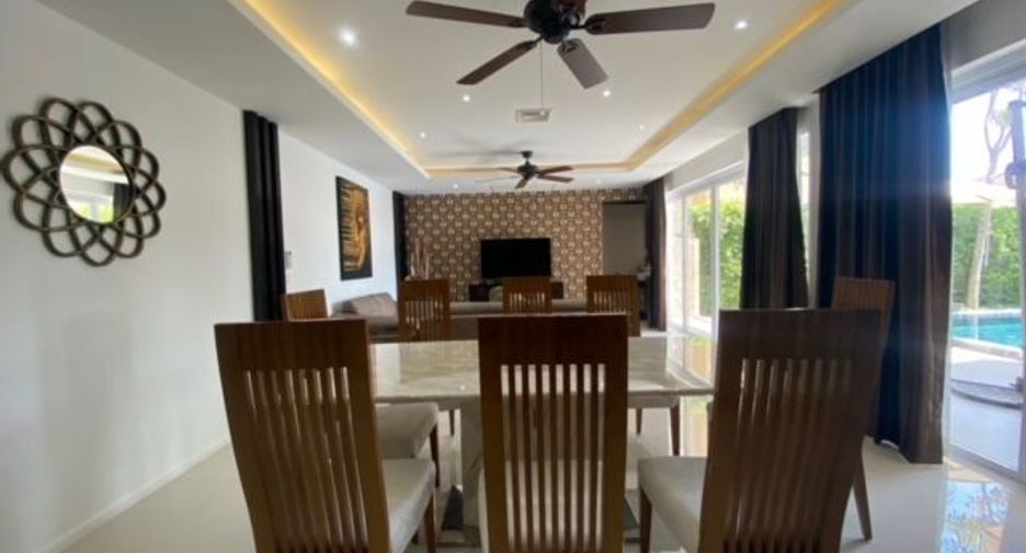 For sale 4 bedrooms villa in Mueang Phuket, Phuket