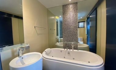 For sale 4 bedrooms villa in Mueang Phuket, Phuket